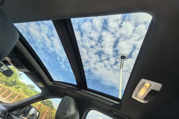 宝马3系GT 2019款  320i M运动曜夜版中控内饰7011