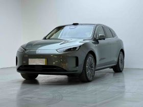 鸿蒙智行 问界M5 2023款 纯电四驱智驾版