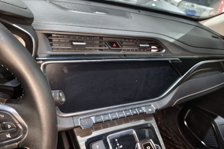 吉利汽车 博越 2020款 1.8TD DCT智联PRO中控内饰7003