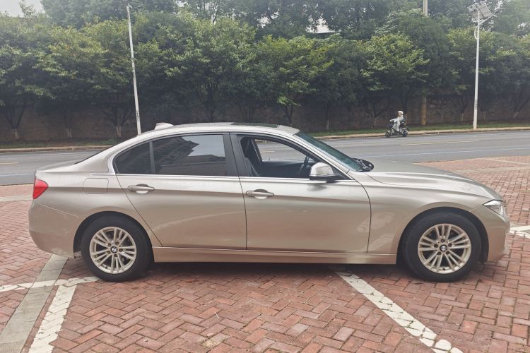 宝马3系 2015款 316Li 时尚型车身外观6003