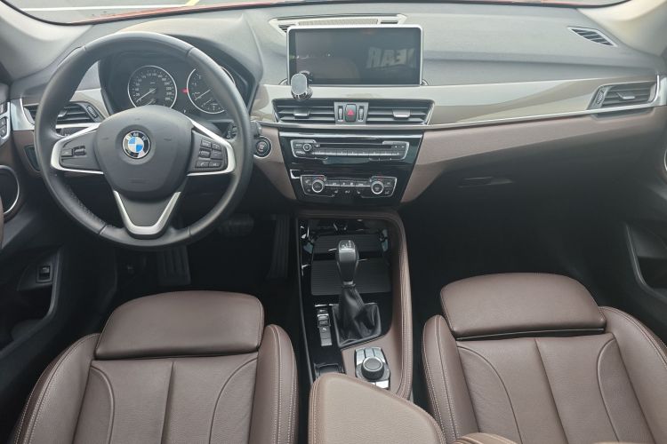 宝马X1 2016款 sDrive18Li 豪华型中控内饰7002