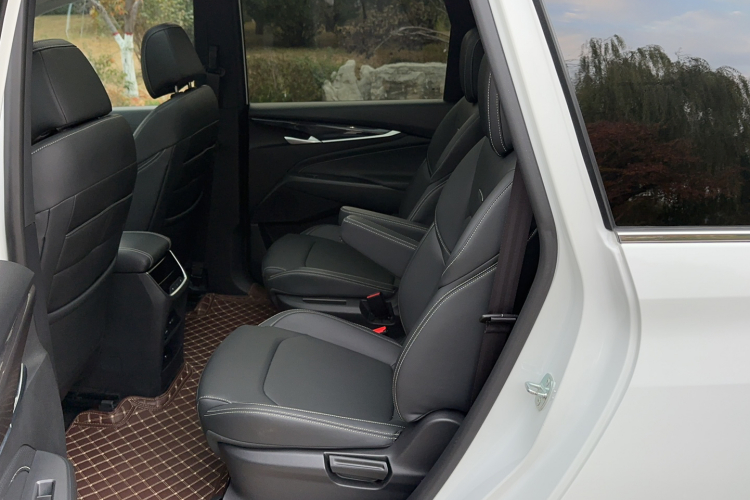 上汽大通MAXUS 大通G50 2020款 1.5T 自动豪华版中控内饰7005