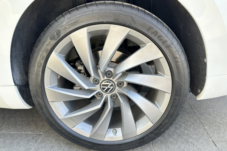 一汽-大众CC 2023款 380TSI 夺目版局部细节9012