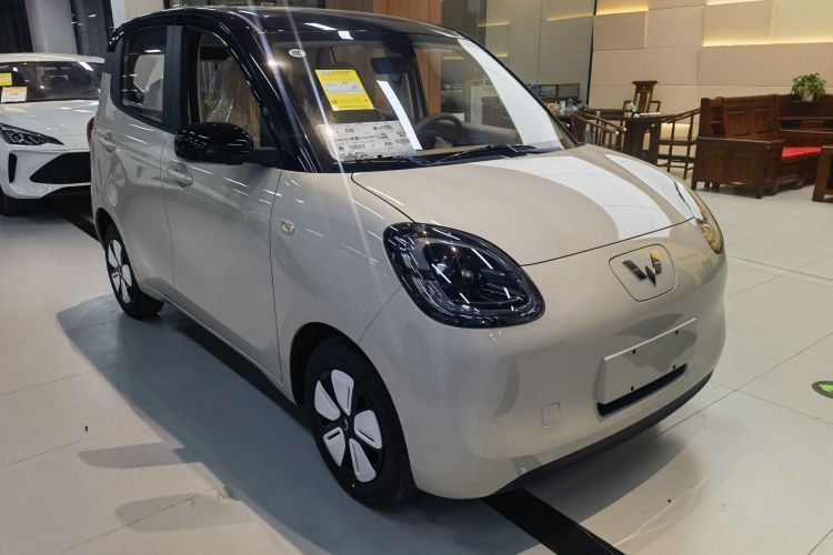 五菱汽车 宏光MINIEV 2025款 四门版 臻享+款车身外观6001