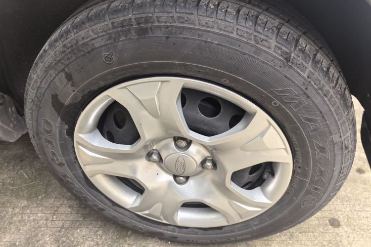 福特 翼搏 2017款 1.5L 手动舒适型车身外观6007