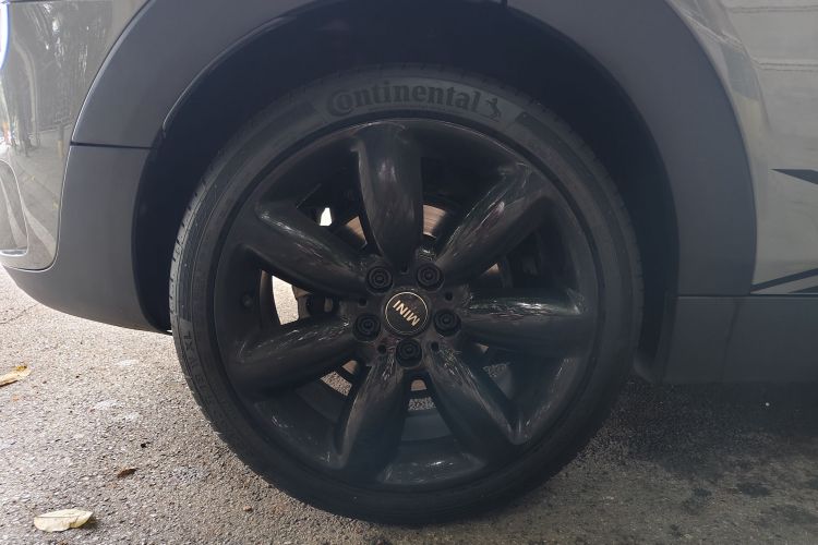 MINI Clubman 2022款 改款 2.0T COOPER S车身外观6008