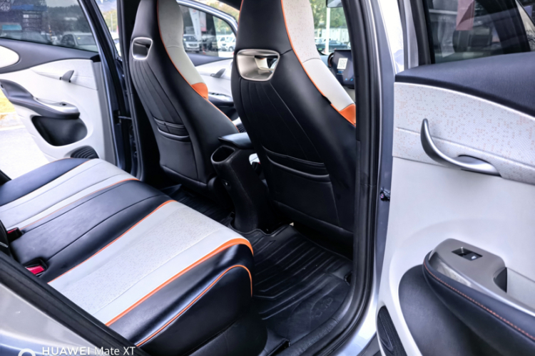 比亚迪 海豚 2021款 405km 时尚版中控内饰7005