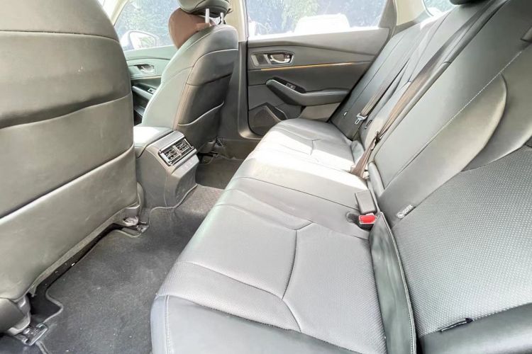 本田 雅阁新能源 2023款 2.0L e:PHEV 尊贵版车身外观6007