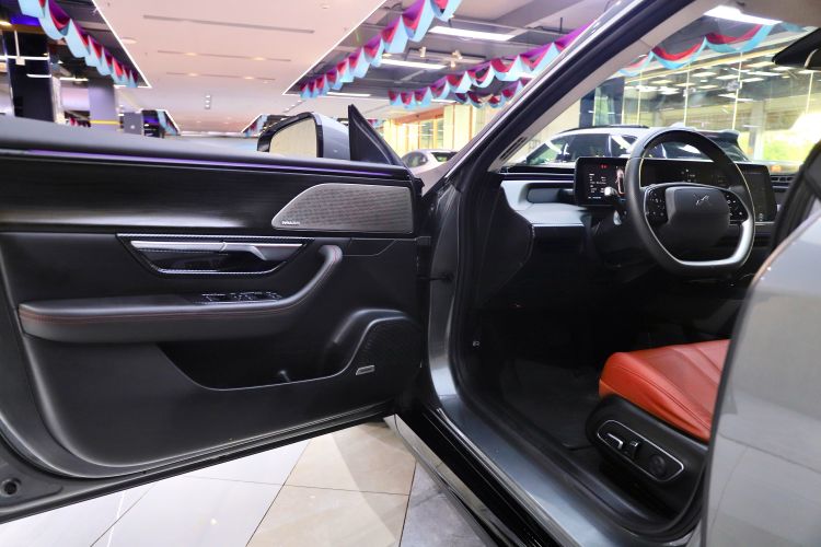 小鹏P7 2021款 480E中控内饰7002