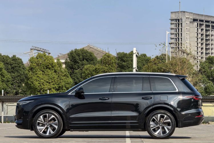 理想汽车 理想ONE 2021款 增程6座版车身外观6002