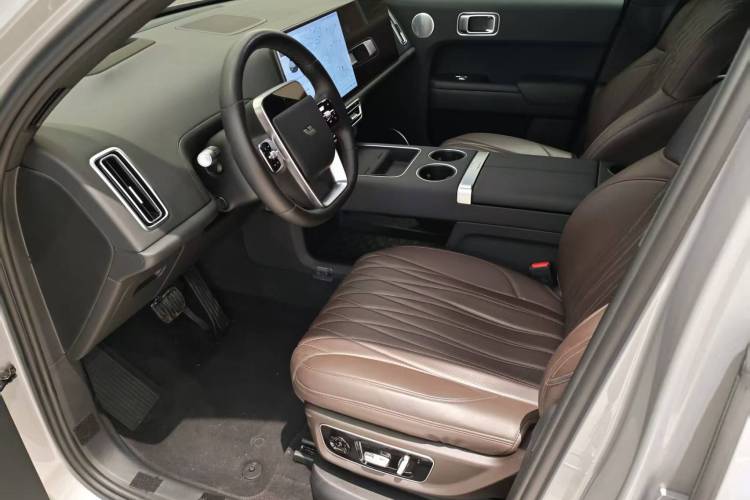 理想汽车 理想L9 2023款 Pro局部细节19