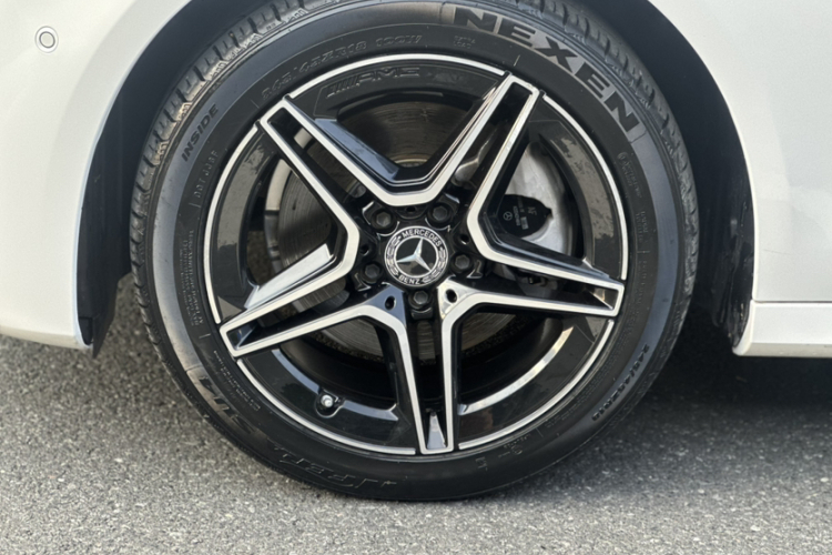 奔驰E级(进口) 2021款 E 260 时尚型运动版车身外观6007