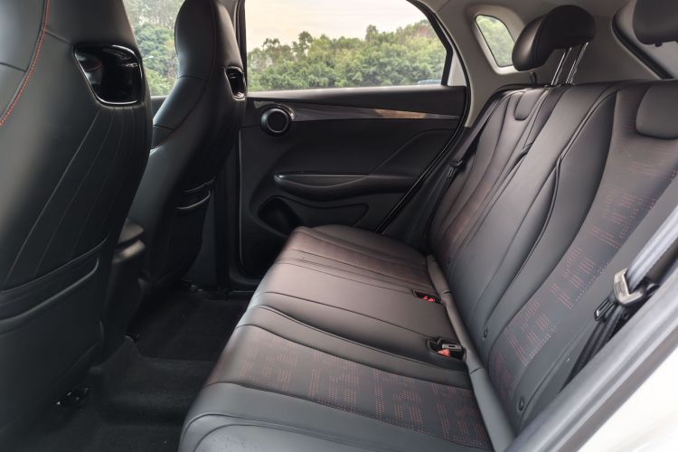 比亚迪e2 2023款 豪华型中控内饰7003