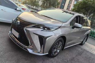 丰田 赛那SIENNA 2021款 2.5L混动 舒适版