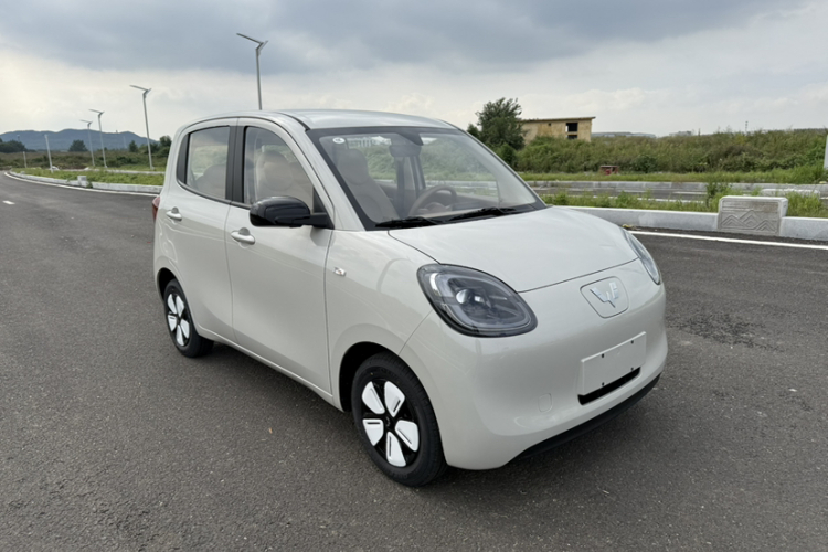 五菱汽车 宏光MINIEV 2025款 四门版 进阶款车身外观6001