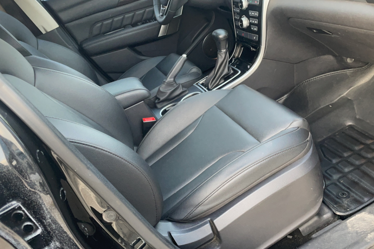 哈弗H2 2016款 红标 1.5T 自动两驱精英型局部细节41