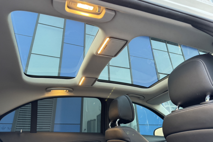 奔驰C级 2021款 C 260 L 运动星耀臻藏版局部细节22