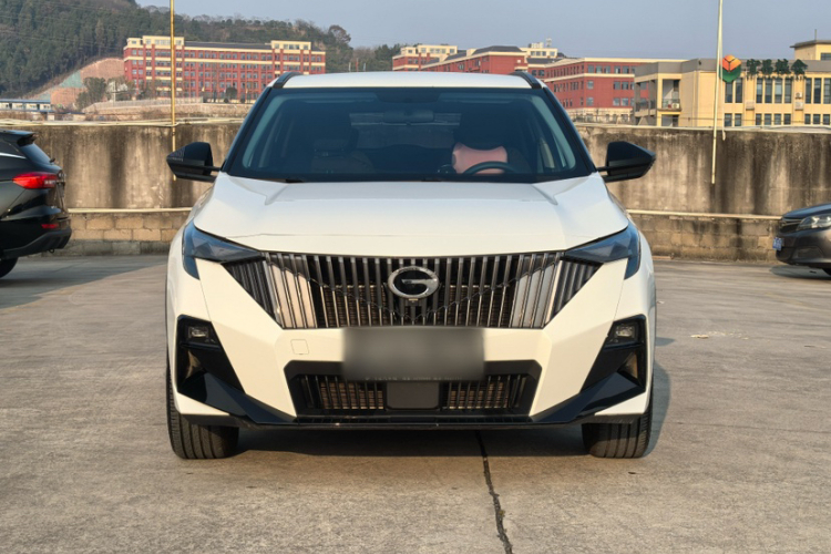 广汽传祺 传祺GS3 2023款 影速 270T 劲取版车身外观6002