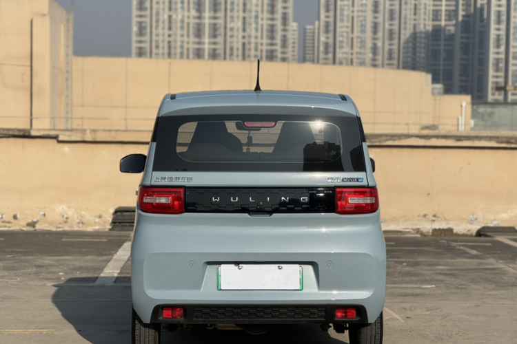 五菱汽车 宏光MINIEV 2022款 自在款 磷酸铁锂车身外观6003