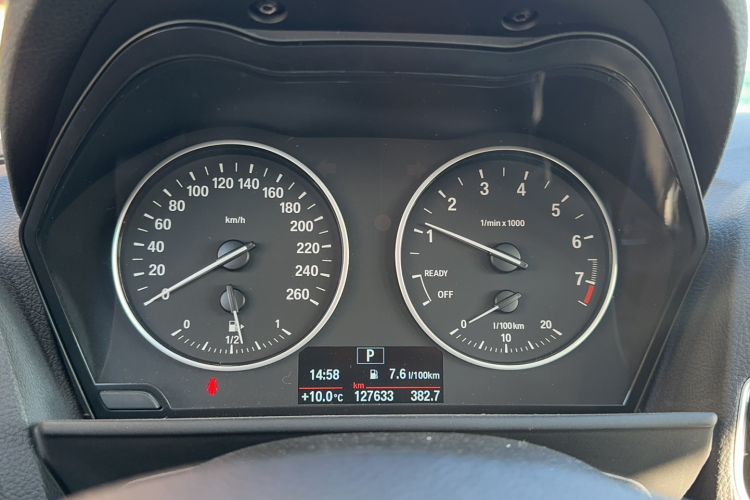 宝马1系(进口) 2016款 118i 领先型局部细节14