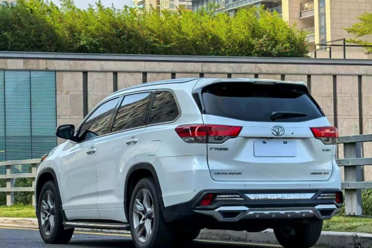 丰田 汉兰达 2018款 2.0T 四驱至尊版 7座 国VI车身外观6001