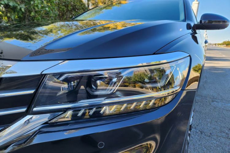 大众 帕萨特 2019款 330TSI 尊贵版 国VI局部细节36