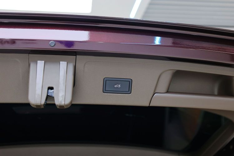 大众 威然 2020款 380TSI 旗舰版局部细节9004