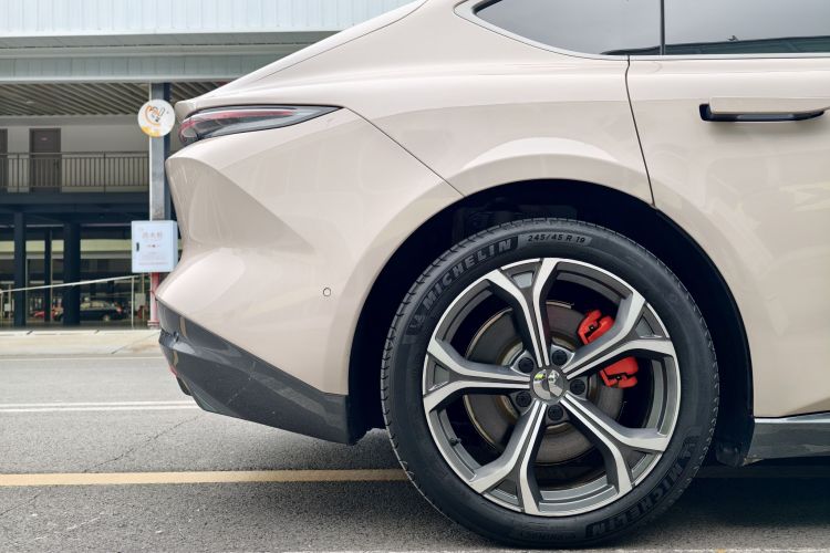 蔚来ET5 2022款 75kWh车身外观6011