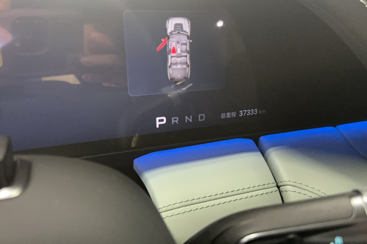 仰望U8 2024款 越野玩家版中控内饰15