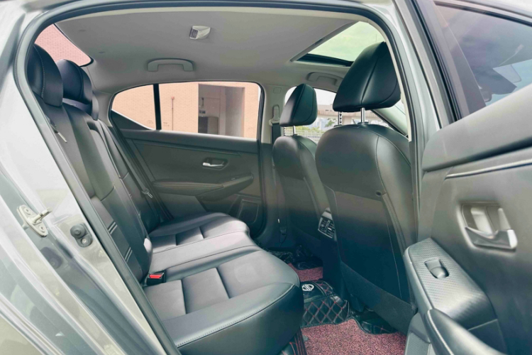 日产 轩逸 2022款 1.6L XL CVT悦享版中控内饰7004