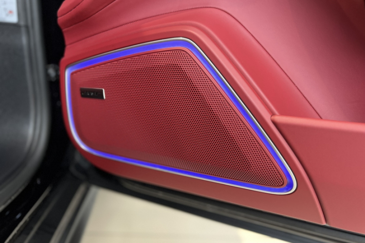 保时捷 2023款 改款 Panamera 2.9T 铂金版中控内饰7011