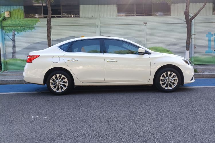 日产 轩逸 2024款 经典 1.6XL CVT豪华版车身外观6004