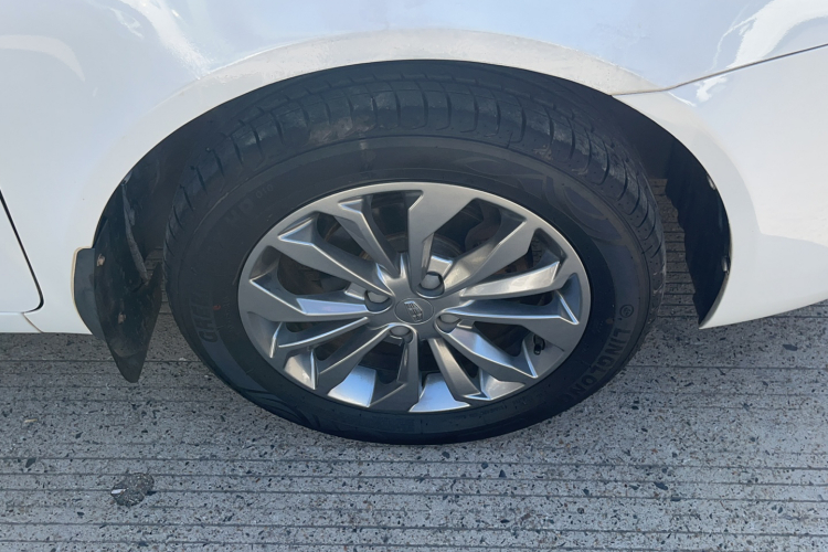 吉利汽车 远景 2017款 1.5L 自动幸福版局部细节9002