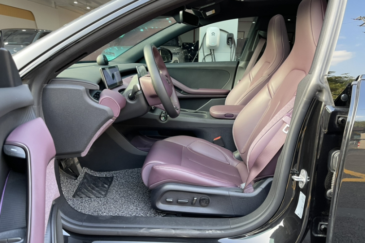 蔚来ET5T 2024款 75kWh Touring中控内饰7006