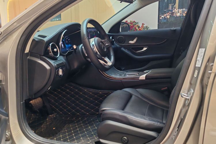 奔驰C级 2020款 改款 C 200 L 时尚型运动版局部细节19