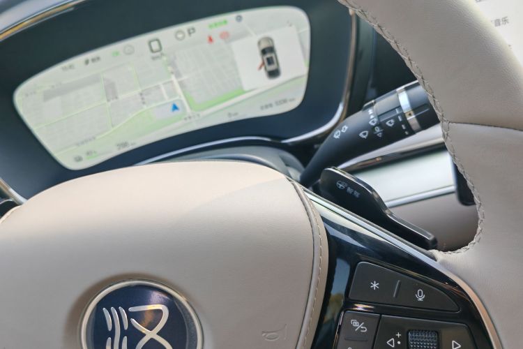 比亚迪 汉 2025款 EV 智驾版 701KM激光雷达尊享型中控内饰7008