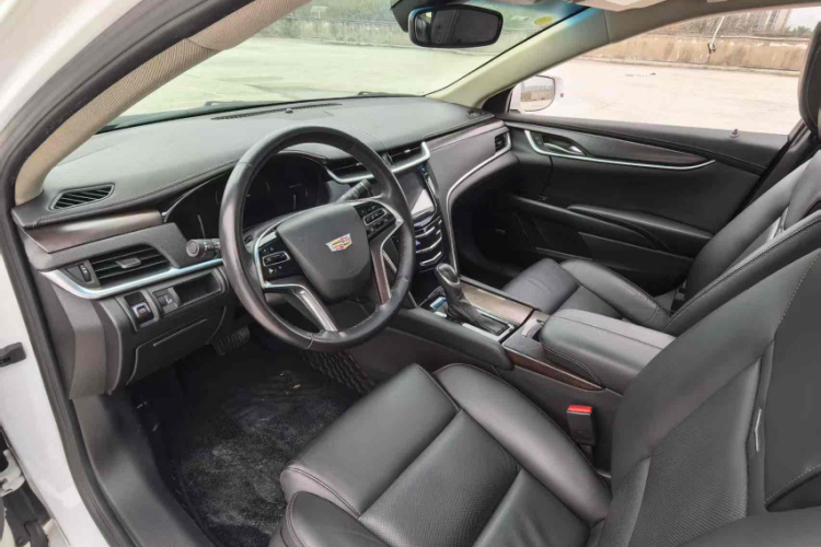 凯迪拉克XTS 2018款 28T 精英型中控内饰7009