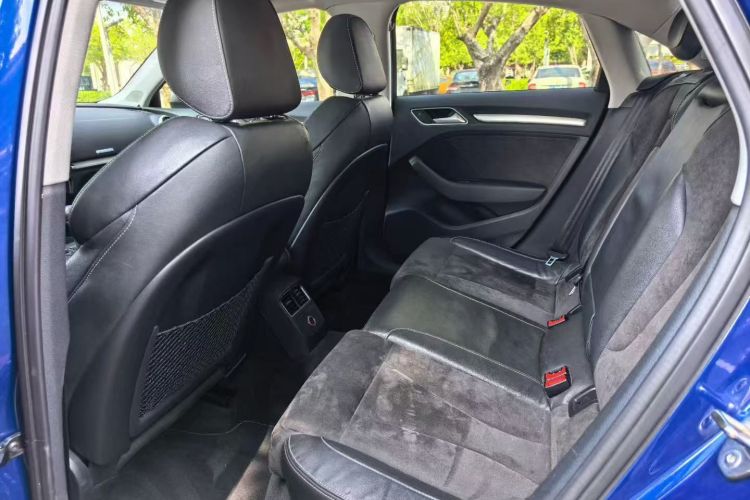 奥迪S3 2017款 S3  2.0T Limousine中控内饰7005