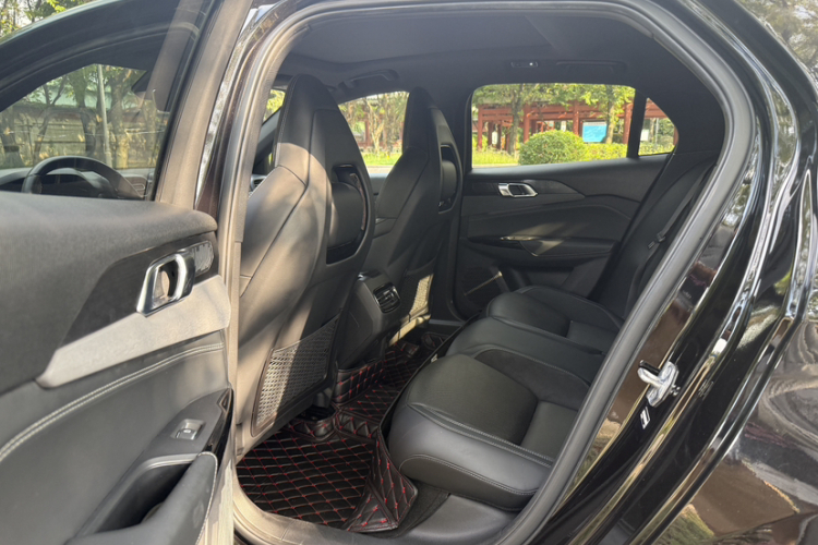 领克03 2022款 1.5TD DCT劲Pro中控内饰7005