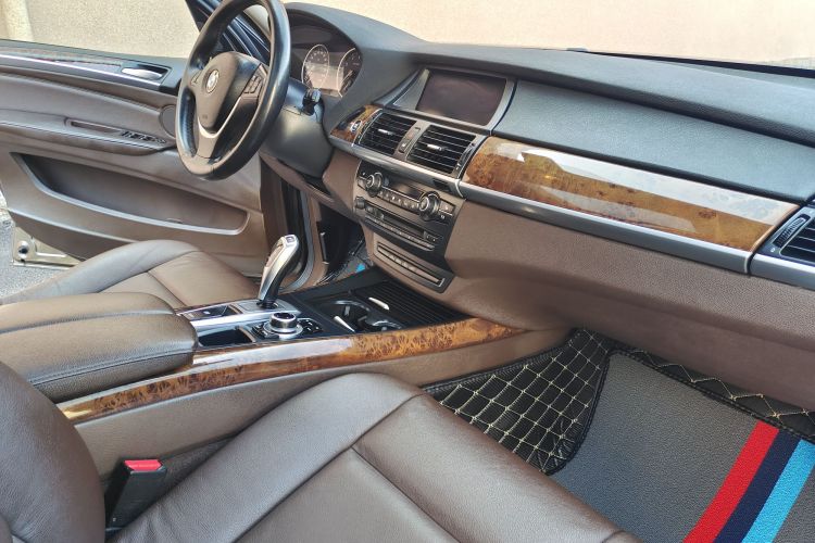 宝马X5(进口) 2011款 xDrive35i 豪华型中控内饰7001