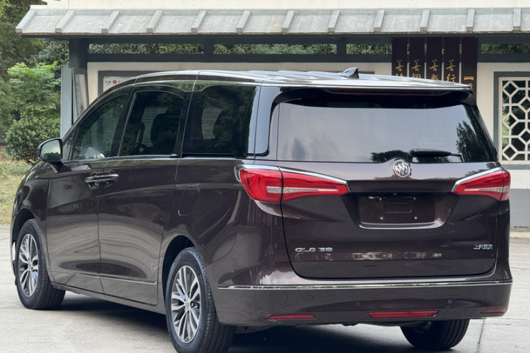 别克GL8 2018款 ES 28T 旗舰型 国VI车身外观6007