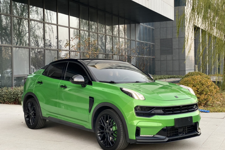 领克05 2022款 05+ 2.0TD 自动探索版车身外观6004