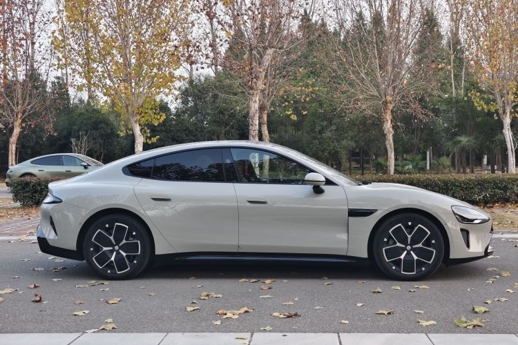 小米汽车 小米SU7 2024款 后驱长续航智驾版车身外观6009