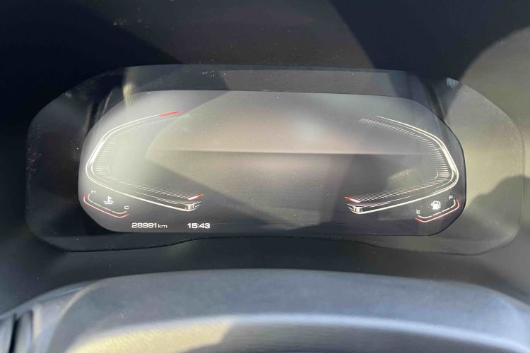 魏牌 VV5 2020款 1.5T 两驱智先锋中控内饰15