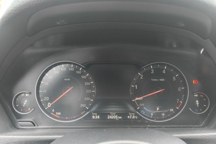 宝马3系 2019款 320Li M运动套装中控内饰15