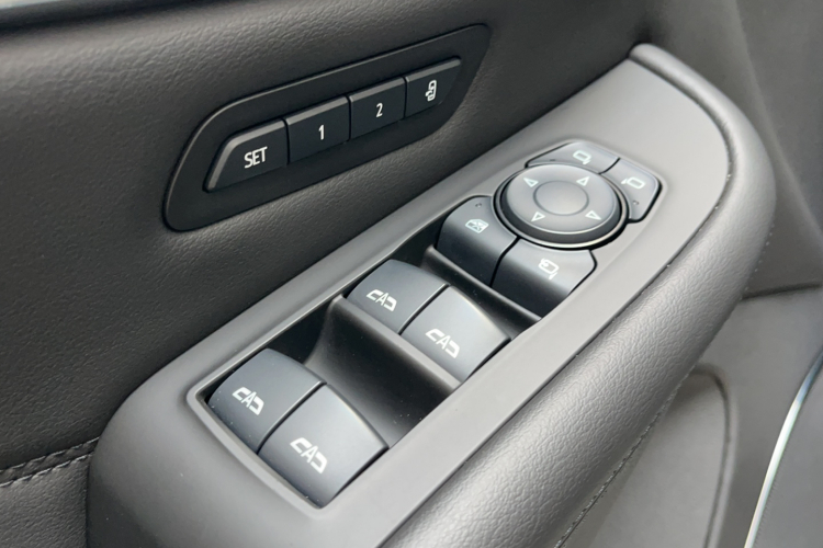 别克 昂科旗 2022款 652T 四驱尊享旗舰型 6座局部细节9007