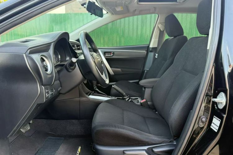 丰田 雷凌 2017款 改款 185T CVT精英版 国VI中控内饰7008