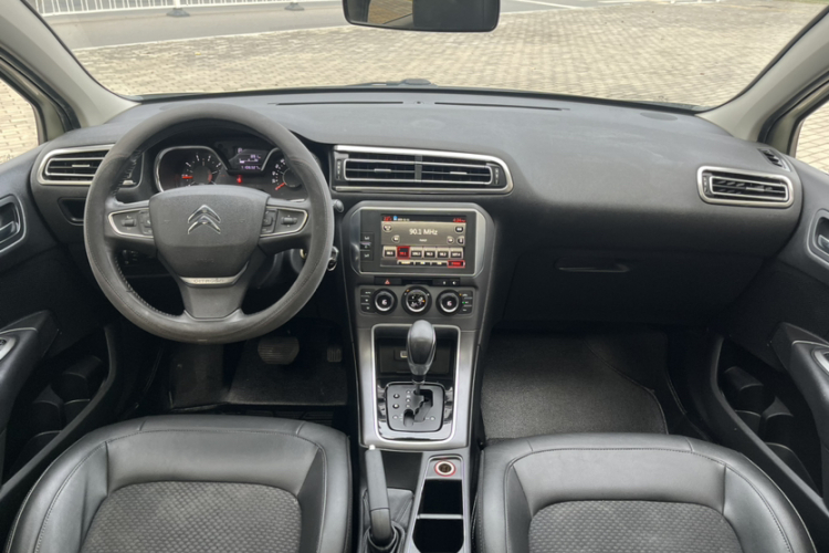 雪铁龙 C4世嘉 2016款 1.6L 自动豪华型中控内饰7002