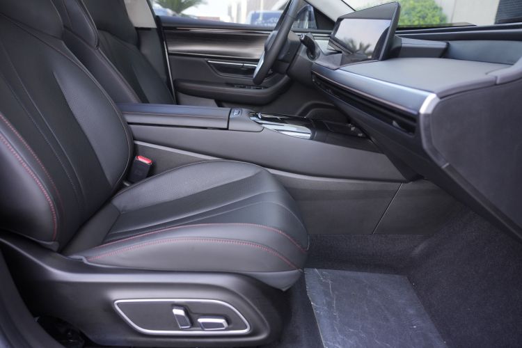 小鹏P7 2022款 480N+中控内饰7005