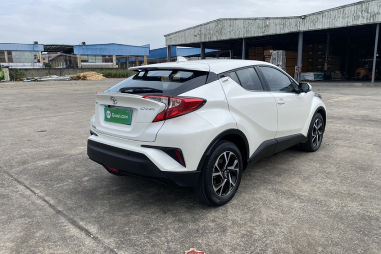 丰田C-HR 2020款 2.0L 领先版车身外观6005